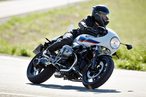 P90232554_highRes_the-new-bmw-r-ninet-