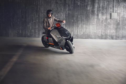 P90260584_highRes_bmw-motorrad-concept