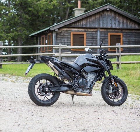 KTM-790-Duke-2018-9