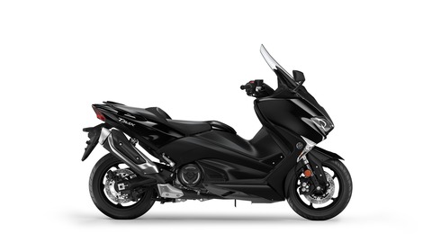 2017-Yamaha-T-MAX-ABS-EU-Midnight-Black-Studio-002