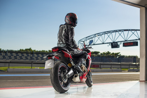 155999_2019_CBR650R