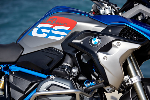 P90235657_highRes_the-new-bmw-r-1200-g