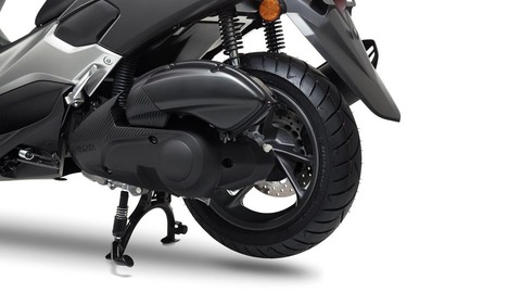 2018-yamaha-nmax-eu-matt-grey-detail-001