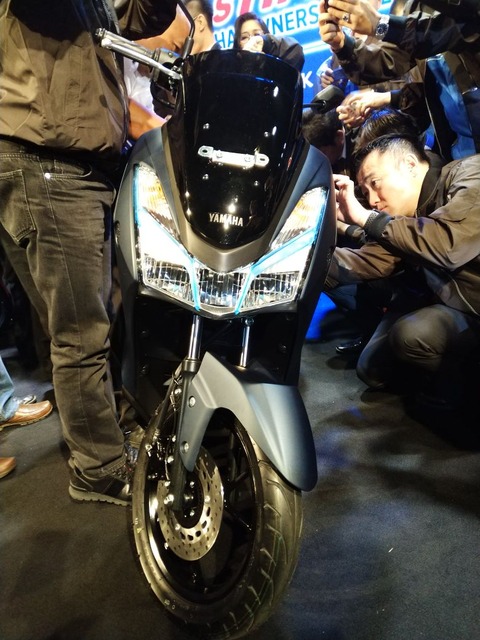 Yamaha-lexy-125-1
