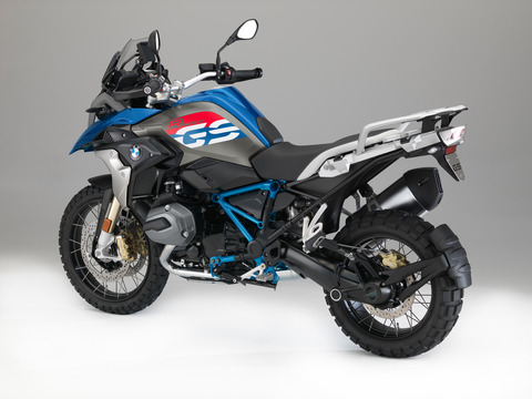 P90235562_highRes_the-new-bmw-r-1200-g