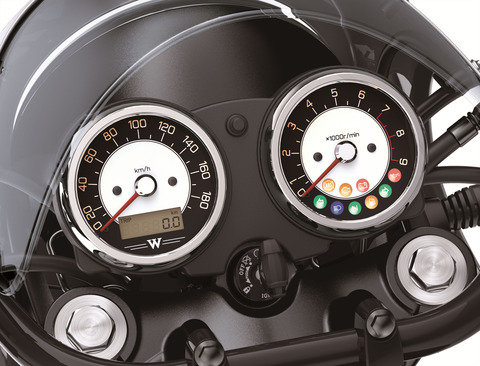 110618-2019-kawasaki-w800-cafe-EJ800C_40RGY1FME3CG_A_9