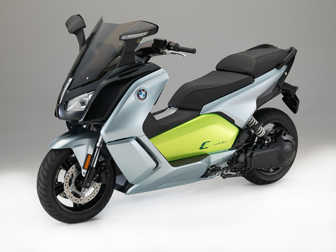 P90229624_highRes_the-new-bmw-c-evolut