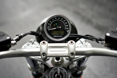 P90232694_highRes_the-new-bmw-r-ninet-