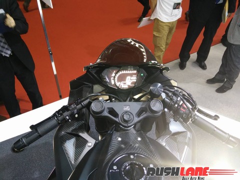 Honda-CBR250RR-concept-at-2015-Tokyo-Motor-Show-2