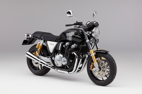 79177_17YM_CB1100_RS