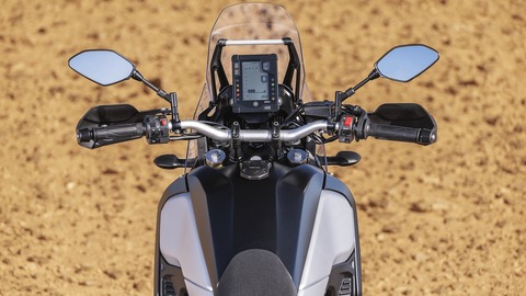 2019-Yamaha-XTZ700-EU-Power_Black-Detail-007-03