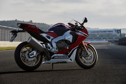 80970_Nicky_Hayden_testing_the_17_YM_CBR1000RR_FIREBLADE_SP