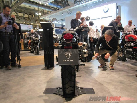 triumph-street-twin-scrambler-eicma-21