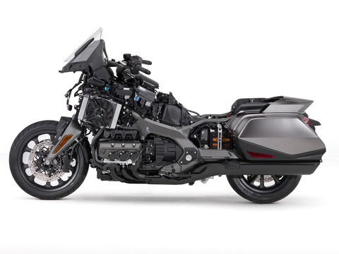 115654_2018_GL1800_Goldwing
