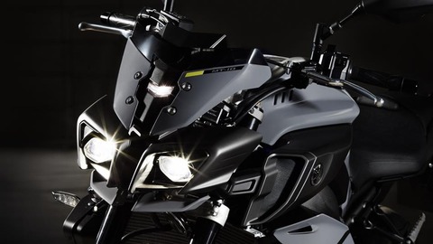 2016-Yamaha-MT-10-EU-Night-Fluo-Detail-010