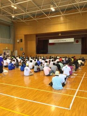知立小学校でトイレ掃除