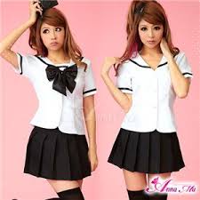 制服