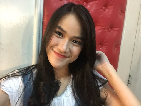DSToN38UIAAEKZW