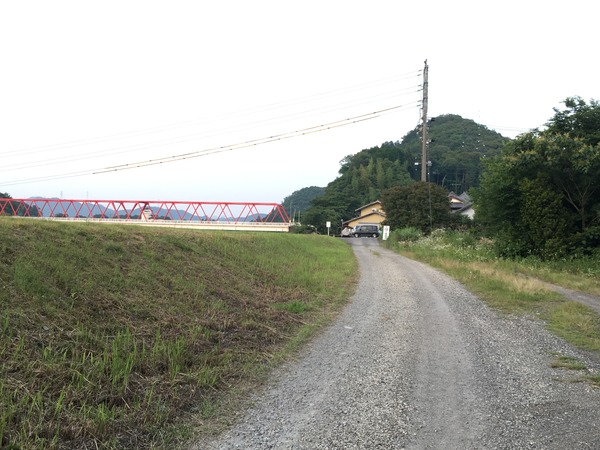 小瀬鵜飼 駐車場への道