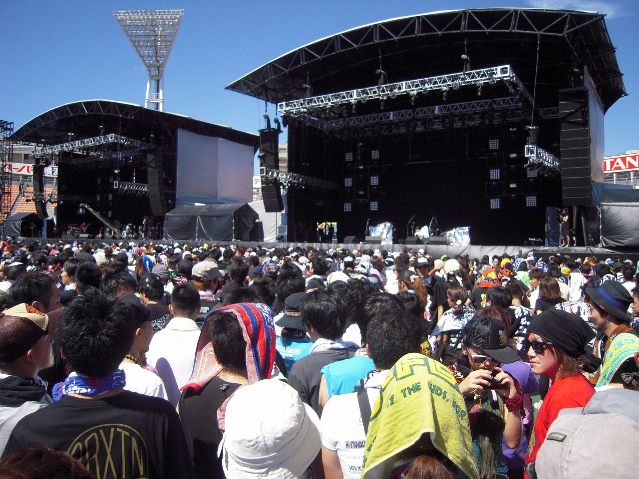 18 AIR JAM 2011 7
