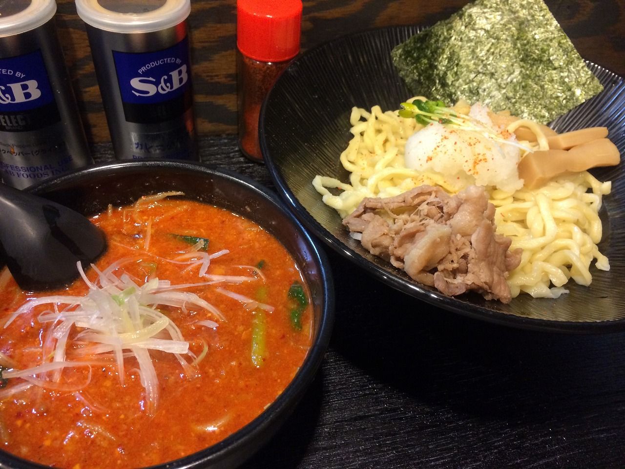 麺処くるり(神保町)