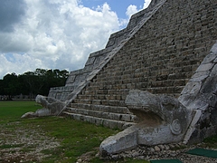 Chichen Itza 3