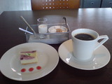 ケーキ&コーヒー