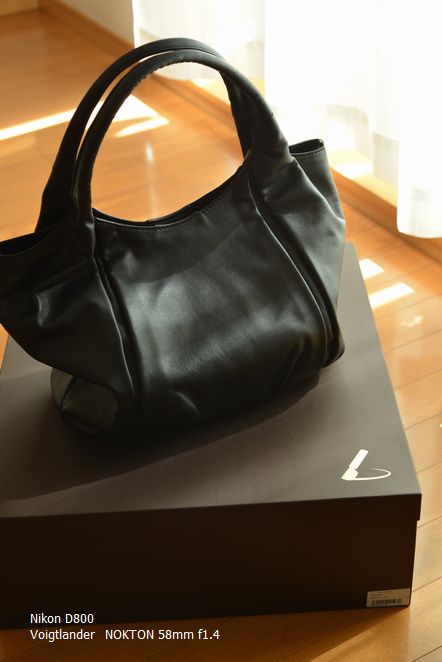 土屋鞄】トートバッグレザーシフォンループトートソフトエアレザー 黒