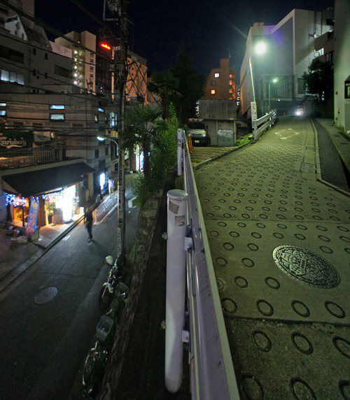 夜の散歩 豊島区高田(雑司ヶ谷駅近く)の坂道を巡る夜の散歩【4K東京街歩き