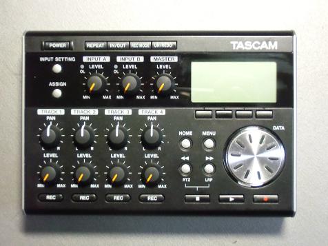 TASCAM コンパクトMTR DP-004 ※デジタルマルチトラックレコーダー DP-004 | 4トラック SD/SDHC MTR | TASCAM (日本)