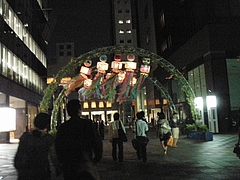 20090606梅田スカイビル 蛍