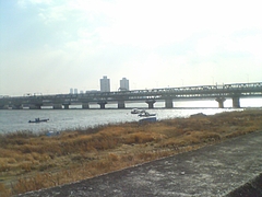 20100205淀川を進む伝法漁協の雄姿?