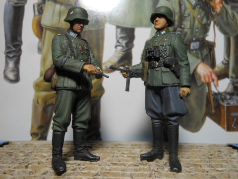 タイムセール 半額 1/35MM ドイツ野戦指揮官セット #1 : yosshiro-labo 完成品