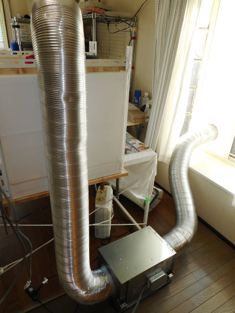 塗装ブースの自作 #5 3か月経過時の汚れ状況とか : yosshiro-labo