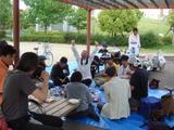 公園で宴会