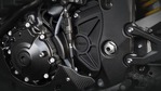 2018-Yamaha-YZF-R1M-EU-Silver-Blu-Carbon-Detail-006