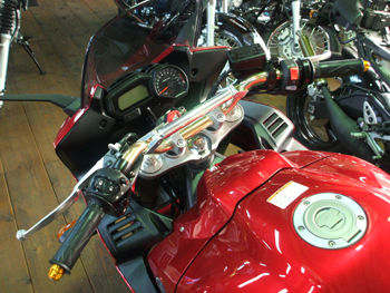 FZ-1/FZ-1 FAZER ポジション最適化のススメ