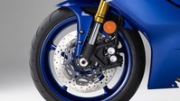 2017-Yamaha-YZF-R6-EU-Race-Blu-Detail-007