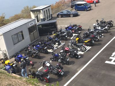 R6