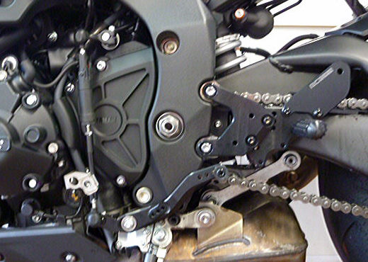 RC甲子園より2015～YZF-R1正＆逆シフト対応9Pレーシングステップが