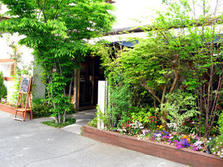 090414-soho01