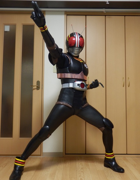 blackコスm