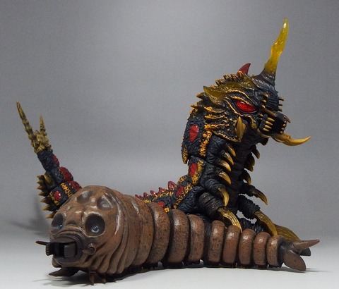 モンスターアーツ モスラ幼虫 バトラ幼虫 セット 91a7teZN4qL._AC_UF894,