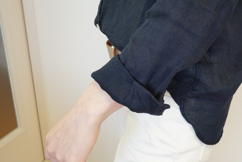 MUJIリネンシャツ (21)