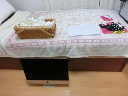 テーブル脚3