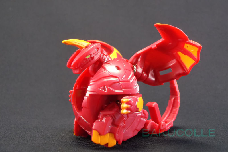 ドラゴノイド DRAGONOID 火属性 BAKUGAN STARTER SET : 爆丸コレクション