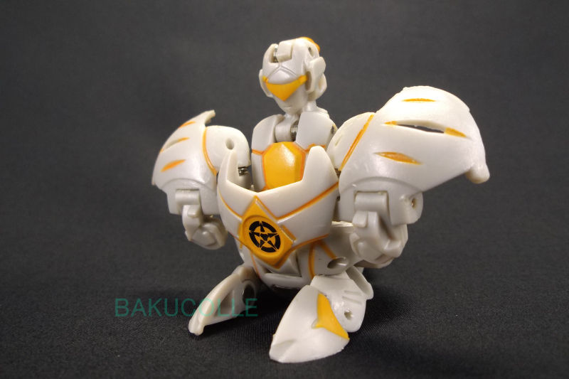 ルミナ・アーナウト HAOS ARANAUT 光属性 爆丸ブースターパック