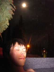 full moon hot tub Naota