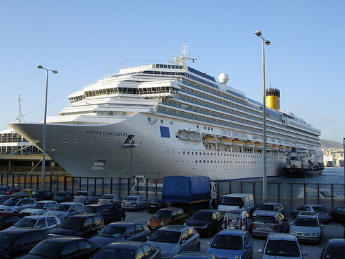 800px-Costa_Concordia