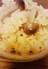 201111221922000